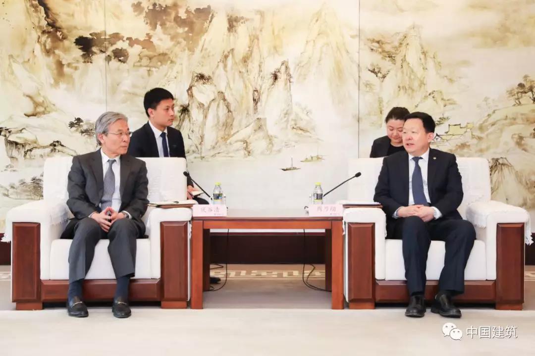 周乃翔會(huì)見(jiàn)歐力士集團(tuán)專務(wù)董事伏谷清，雙方簽署戰(zhàn)略合作備忘錄