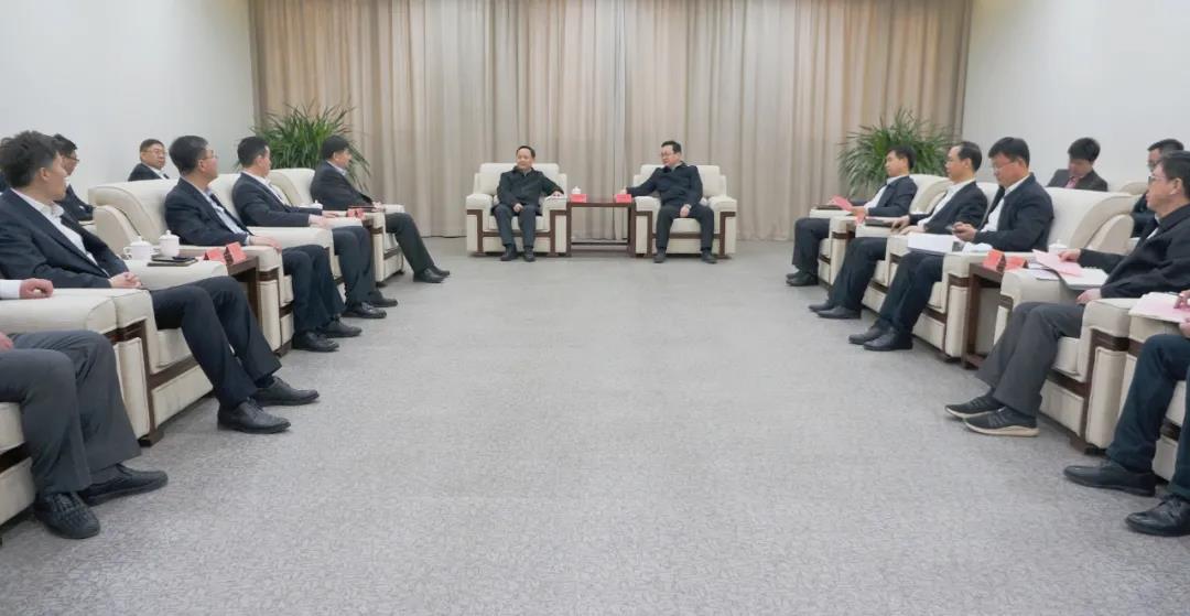 马泽平与河北省委常委、副省长张国华谈判