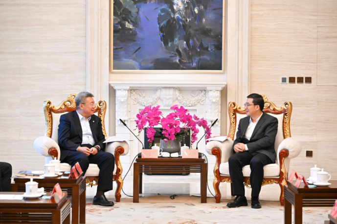 5e1b54ed570aff6b4dbf7d0647dfaf5f.jpg 5e1b54ed570aff6b4dbf7d0647dfaf5f.jpg