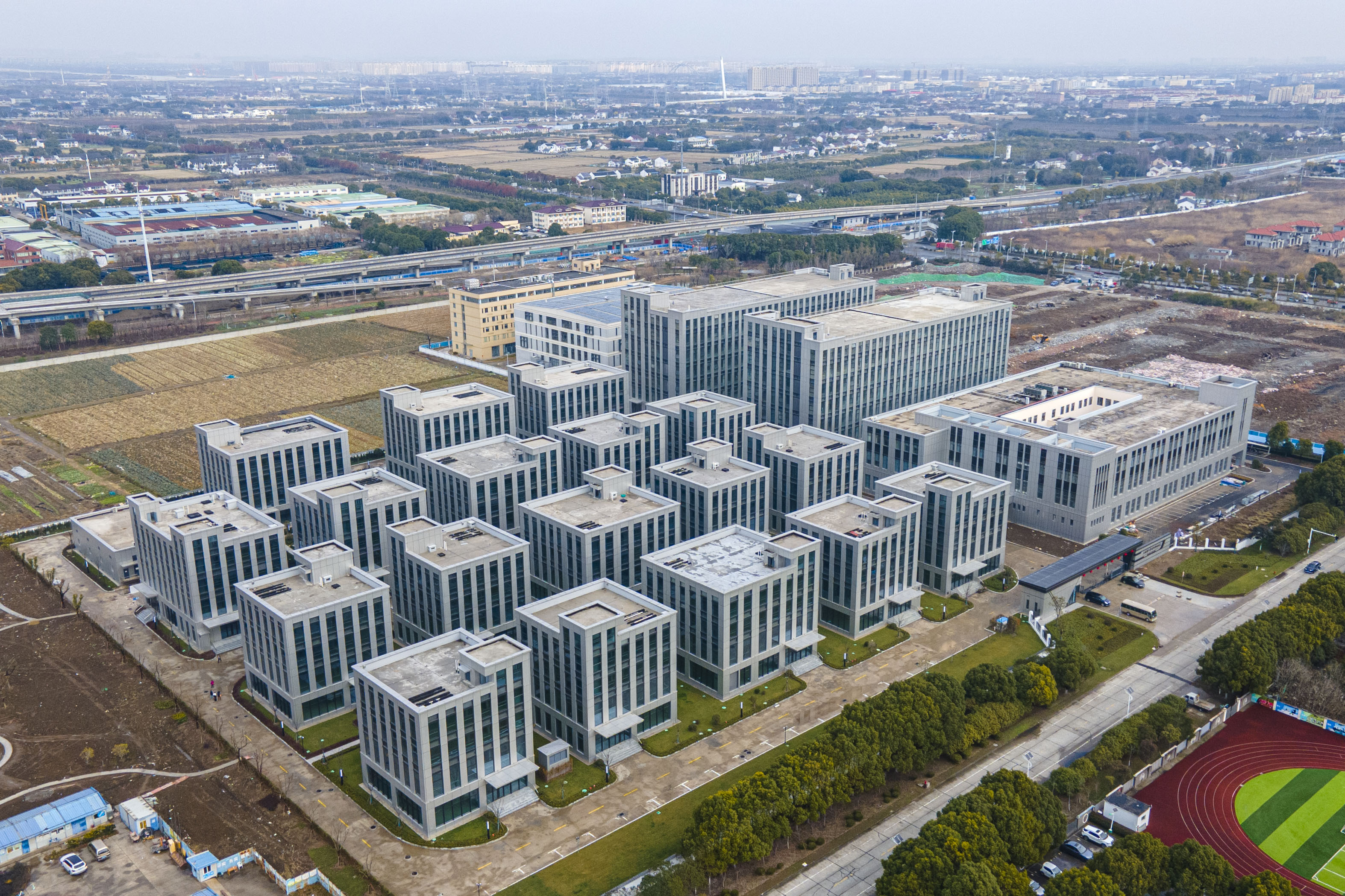 中建三局承建的上海諾爾康國際科創(chuàng)園項目竣工