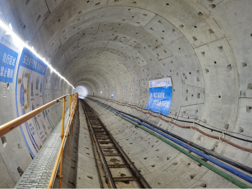 中建三局承建的成都軌道交通27號線一期工程全線貫通