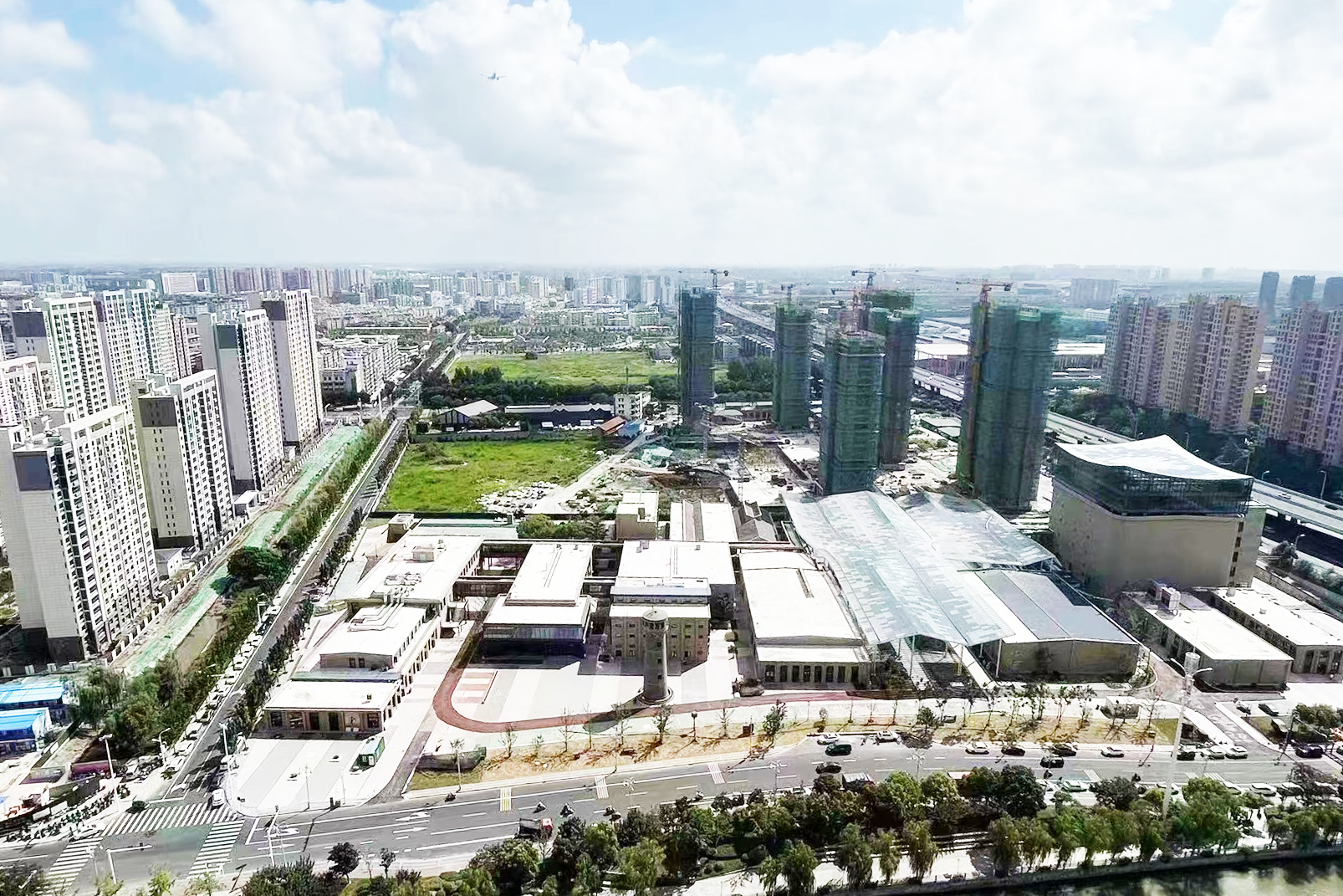 中建安裝承建的鹽城市原肉聯(lián)廠地塊文創(chuàng)EPC項(xiàng)目竣工
