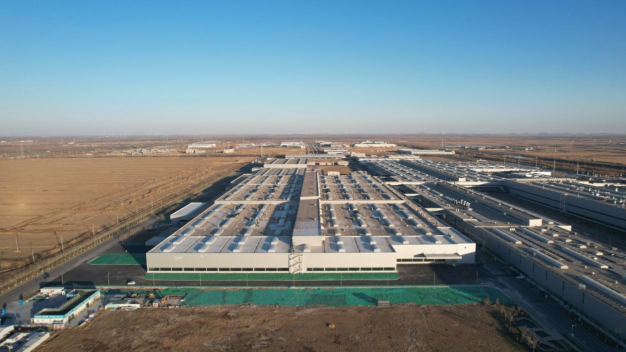 【中建安装投稿官网】中建安装承建的天津一汽-大众年产20万辆技术改造项目基建总承包项目顺利完工.png