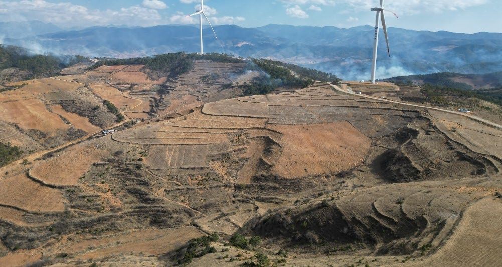 中建八局承建的四川省凉山州盐源6#地块黄草光伏项目正式开工