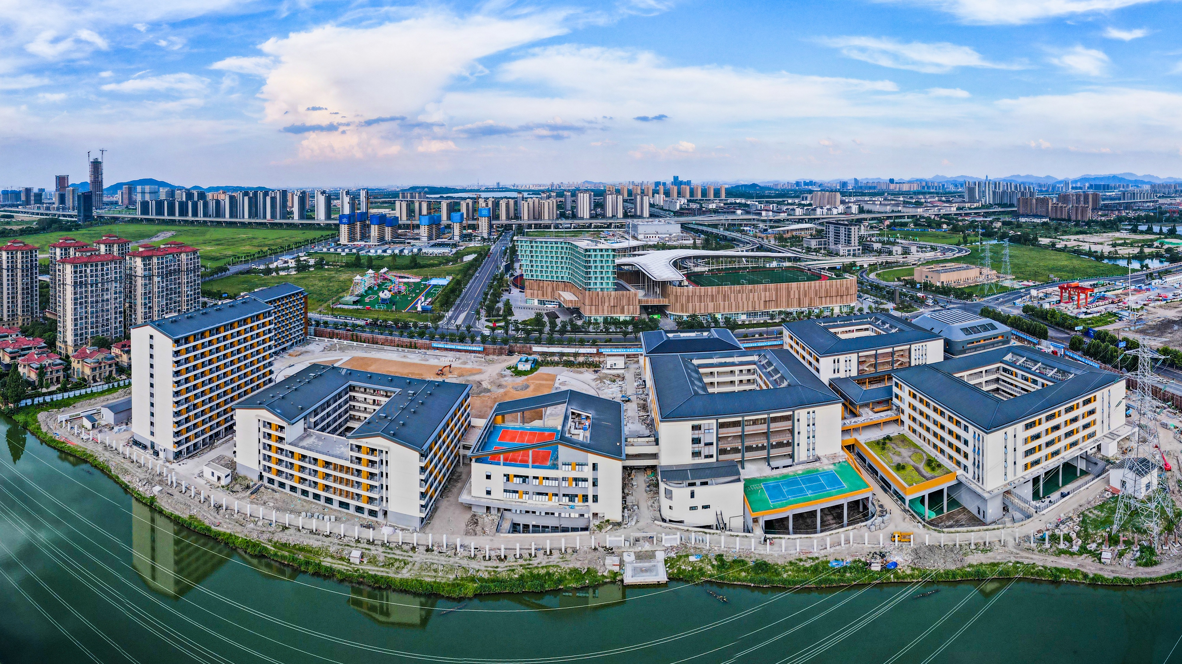 绍兴龙山书院项目培训中心楼正式落成.jpg