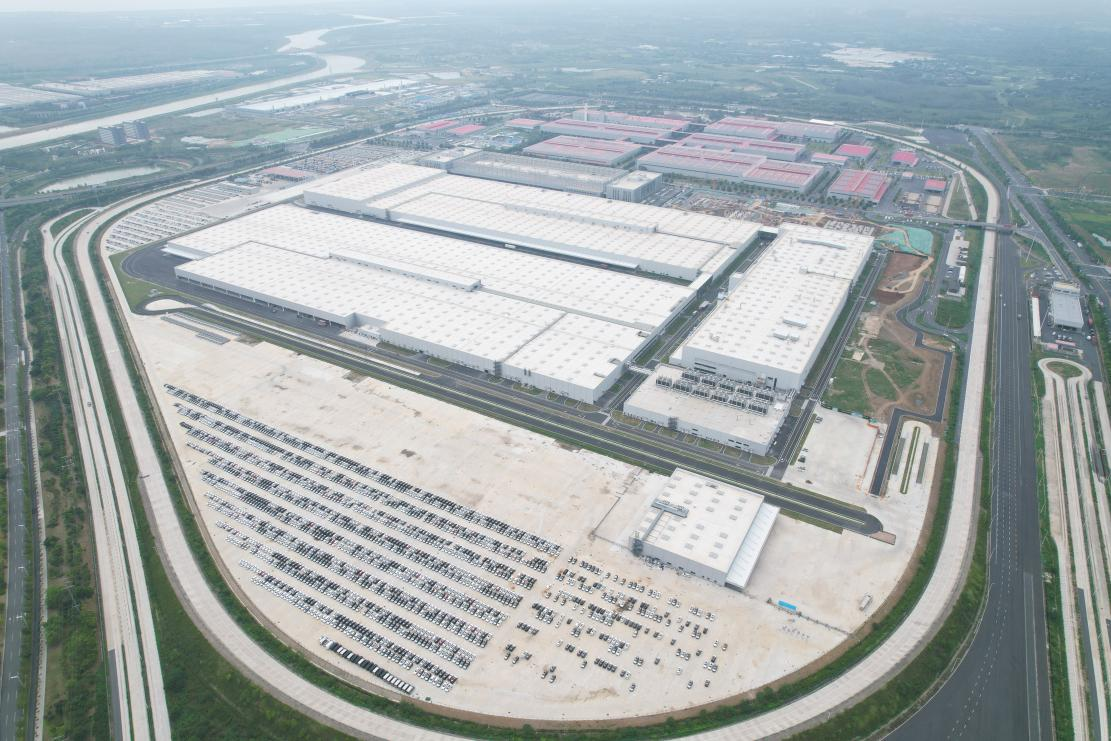 中建六局承建的合肥肥西新能源汽車智能產(chǎn)業(yè)園EPC項目通過竣工驗收