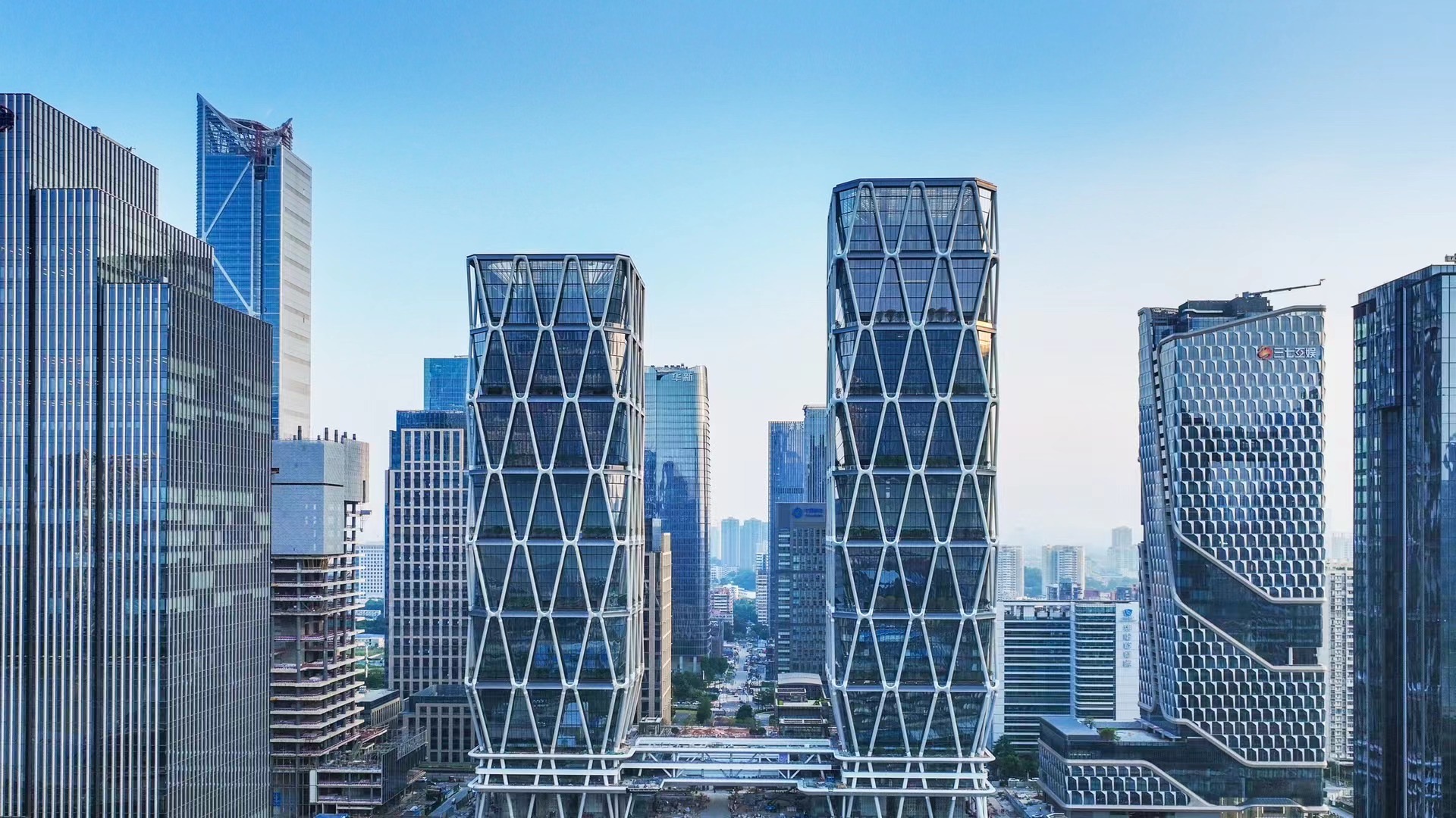 中建五局承建的廣州樹根互聯(lián)全國總部、三一集團華南總部項目全面竣工