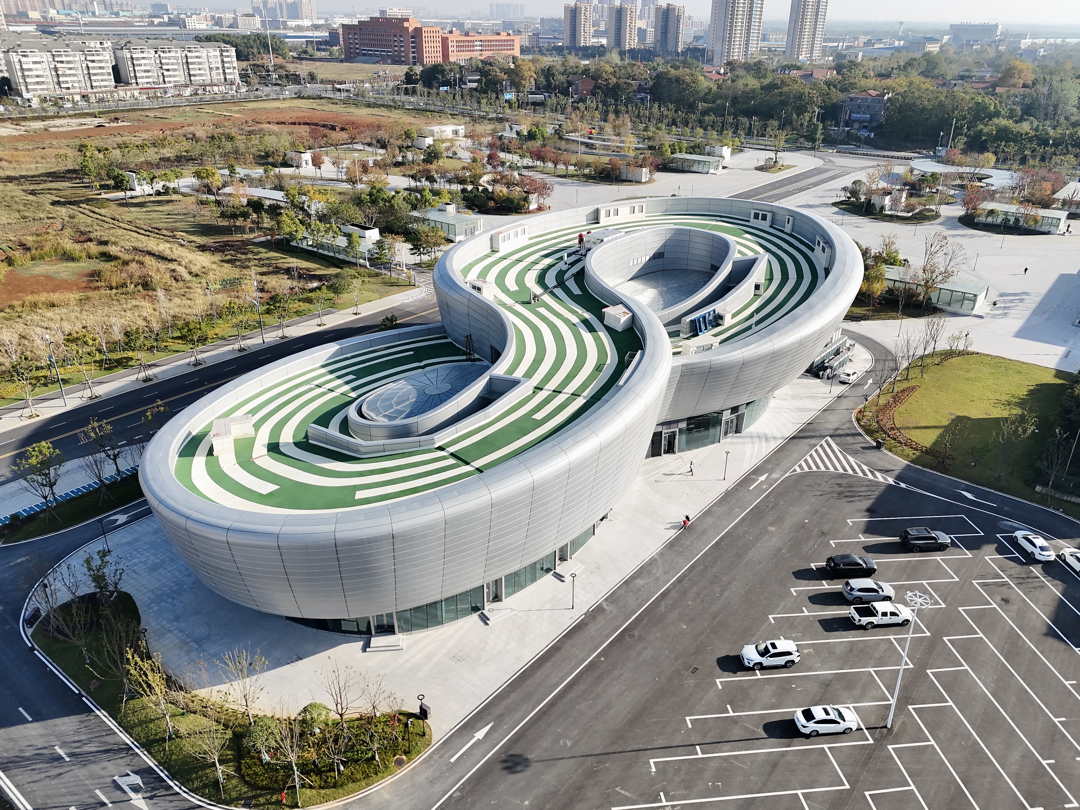 中建三局承建的湖北鄂州葛店綜合交通樞紐項(xiàng)目完成竣工驗(yàn)收