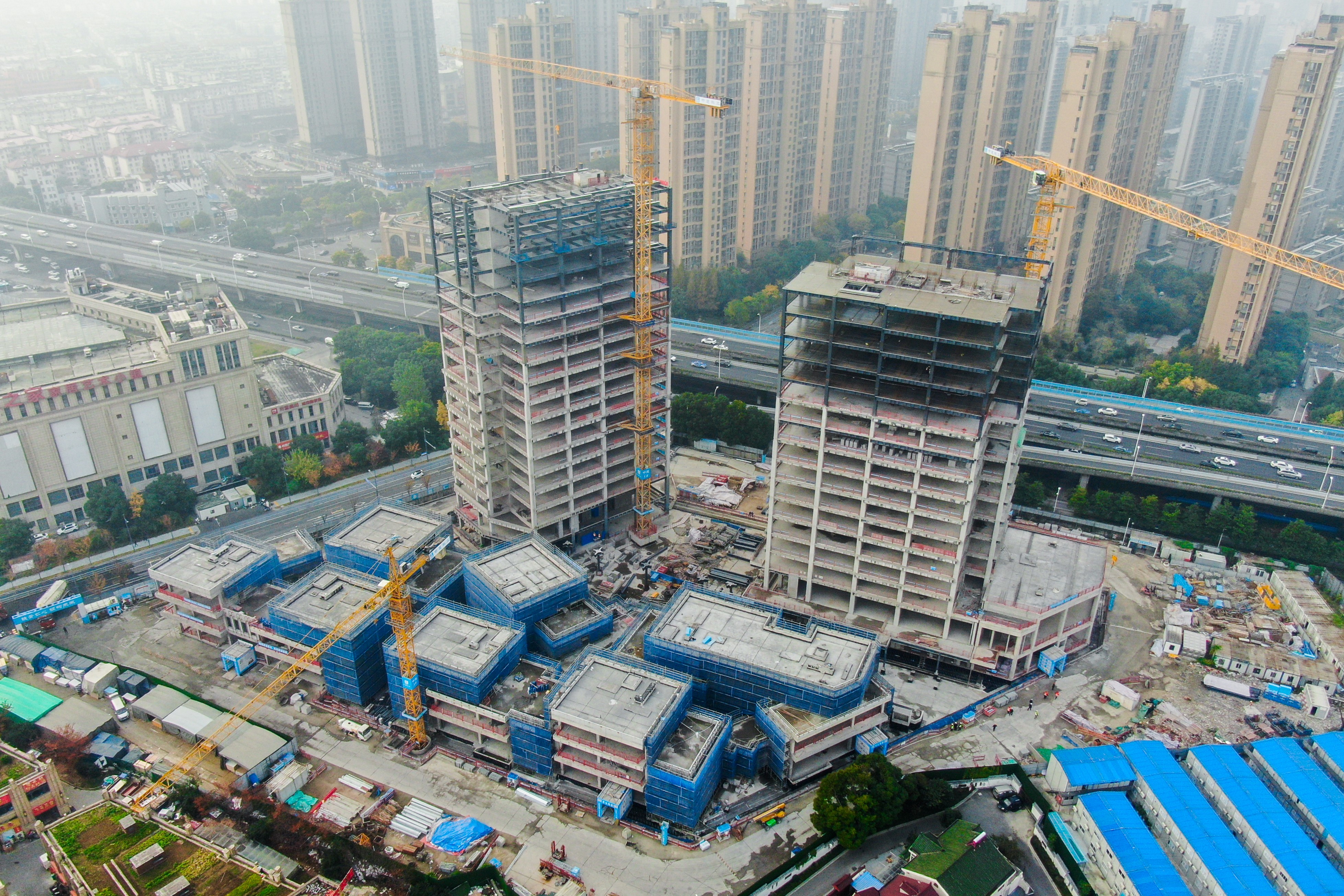 中建科工承建的無錫錫滬路A地塊EPC項(xiàng)目主體結(jié)構(gòu)全面封頂