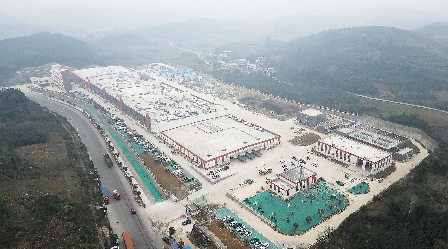 中建三局承建的貴州省畜禽肉類冷鏈儲備項(xiàng)目一標(biāo)段建設(shè)工程通過竣工驗(yàn)收