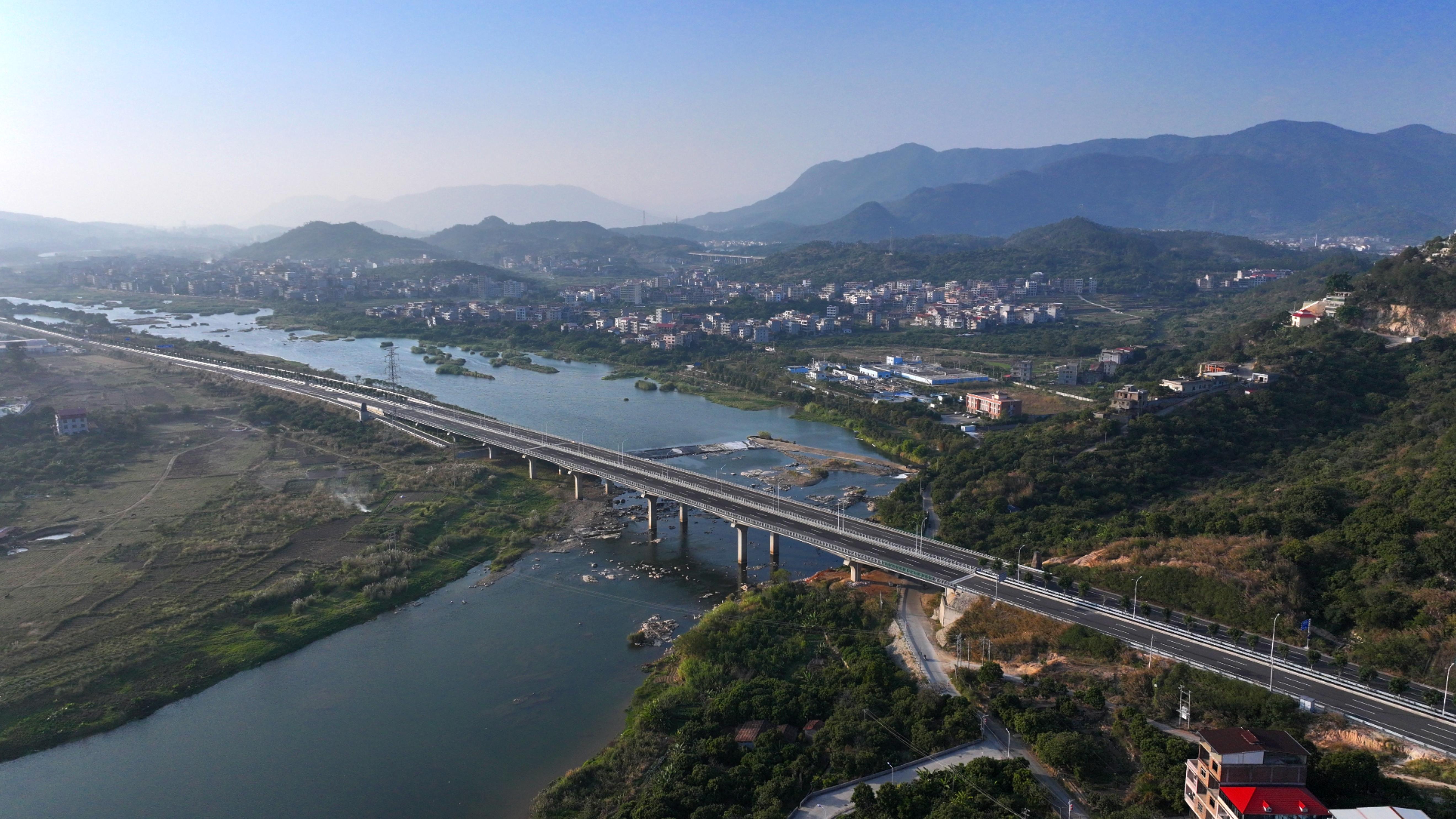 期局报投稿【工程动态】中建海峡木兰大道（三期）PPP项目一标段顺利通过竣工验收.JPG