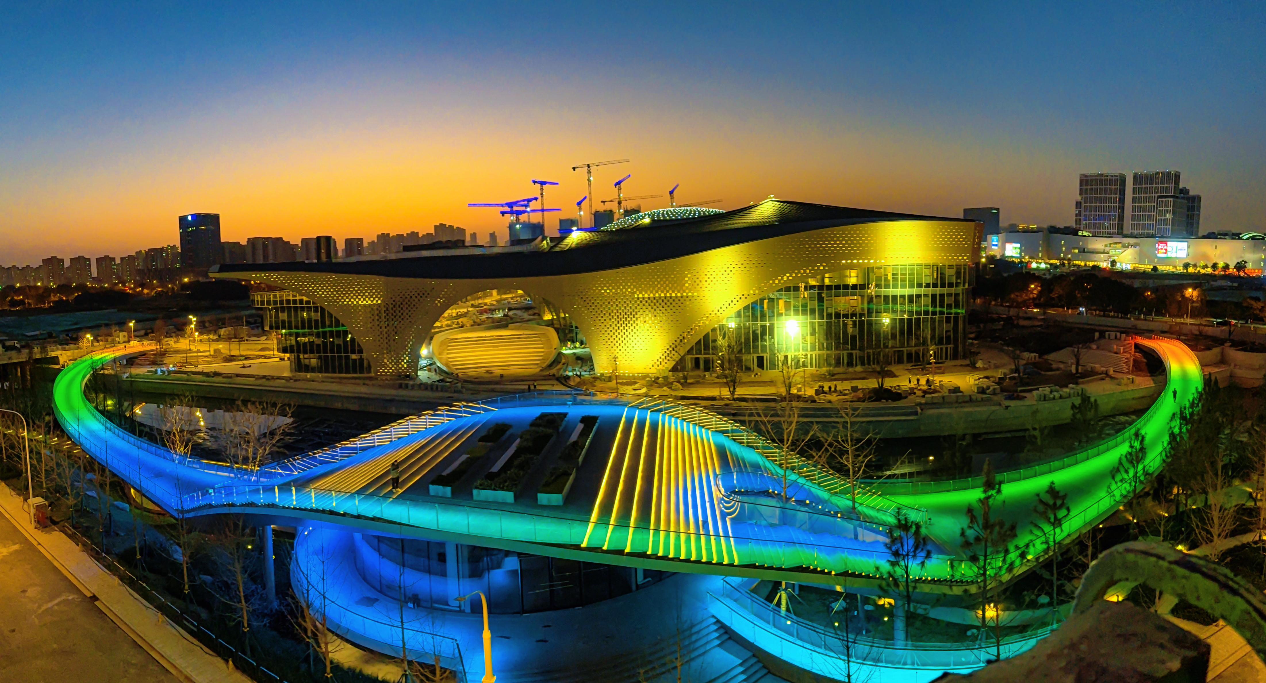 无锡音乐厅桥梁竣工实拍图 (5).jpg