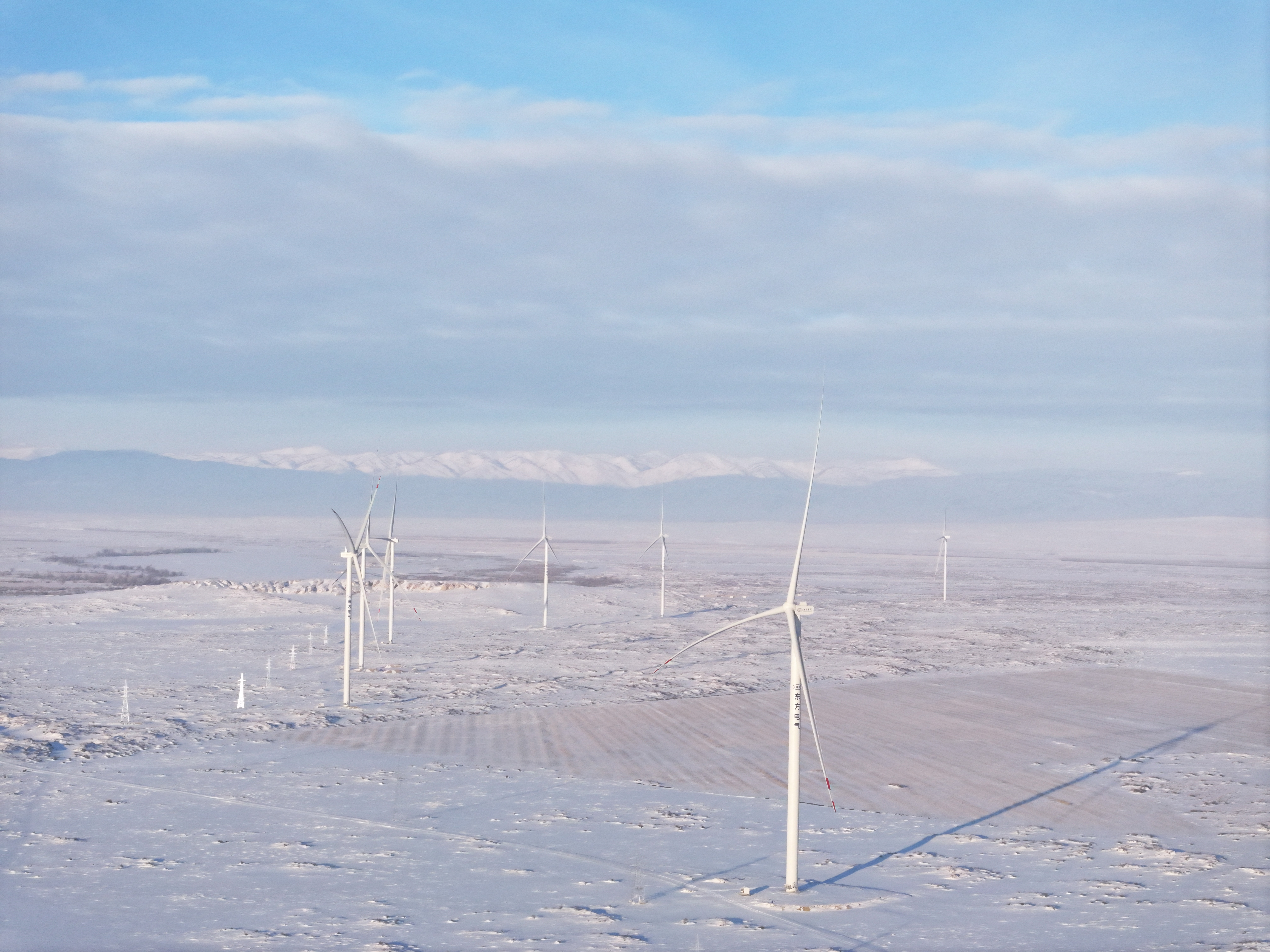 东方电气布尔津100万千瓦风电项目 (1).jpg