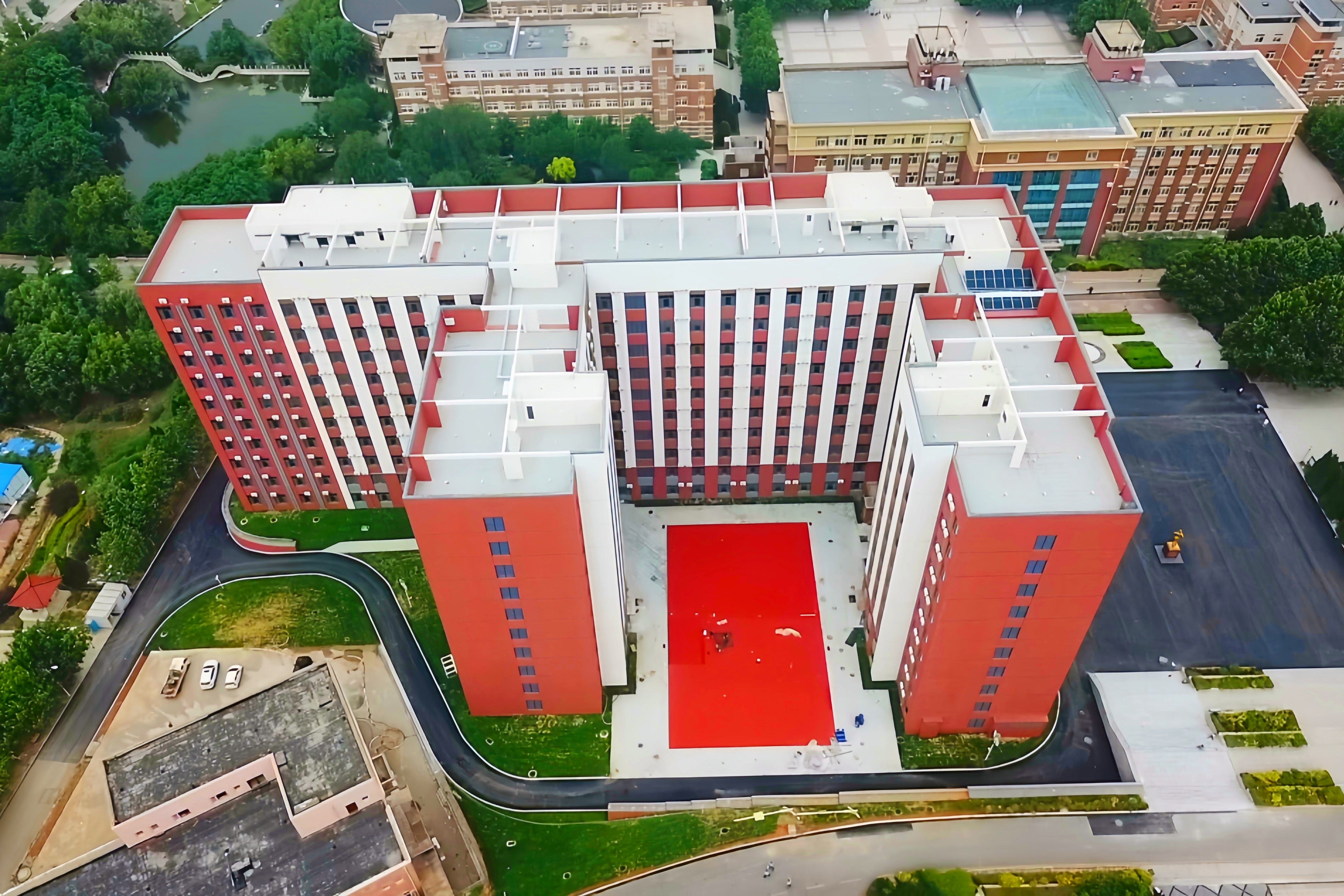 东北——大连警察.jpg