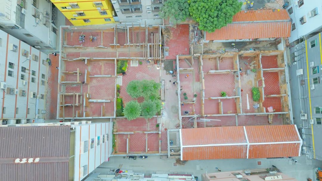 图1:在保持原有格局下,围里计划加固危房,改造成可供居民休闲的空间.jpg 图1:在保持原有格局下,围里计划加固危房,改造成可供居民休闲的空间.jpg