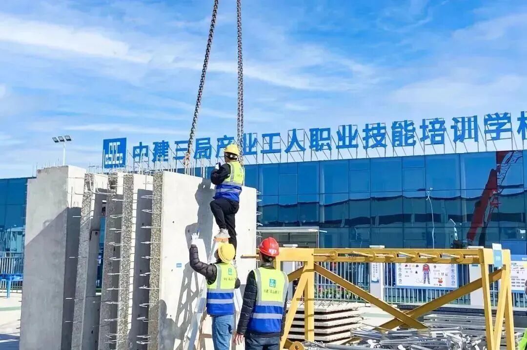 三局444.jpg 三局444.jpg