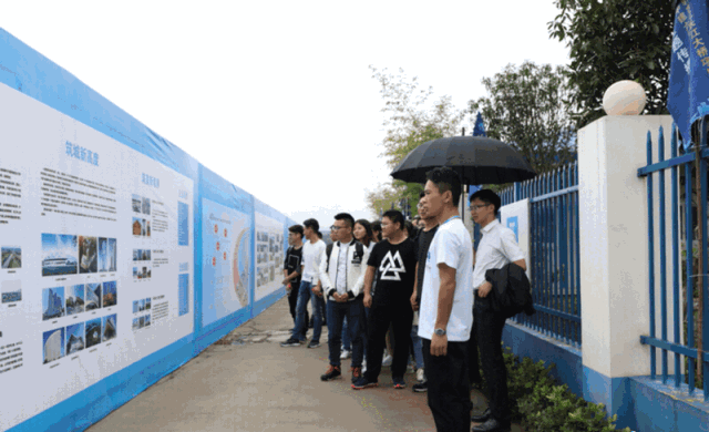 微信图片_20181017135608.gif 微信图片_20181017135608.gif