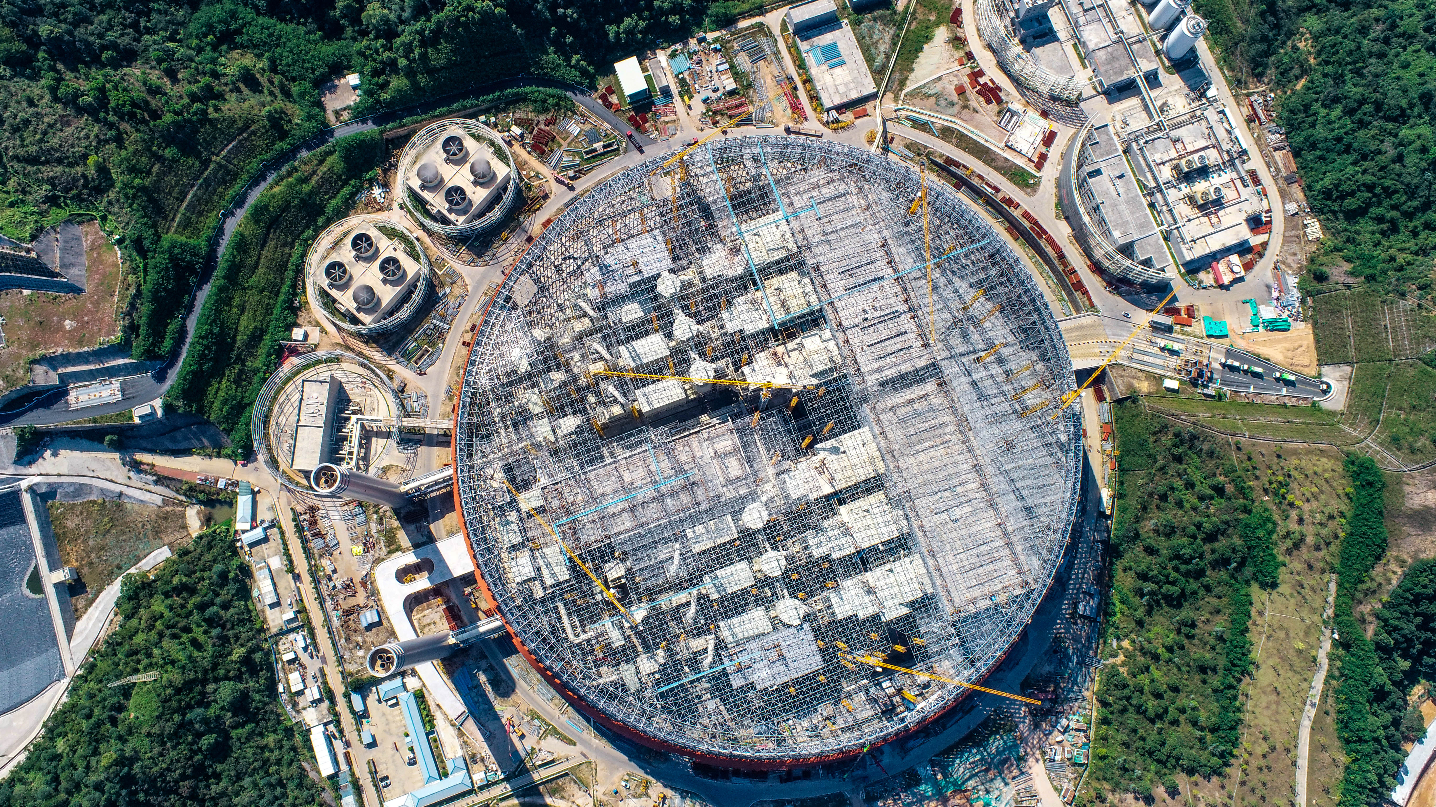 中建三局一公司承建的深圳东部环保电厂项目1.jpg 中建三局一公司承建的深圳东部环保电厂项目1.jpg